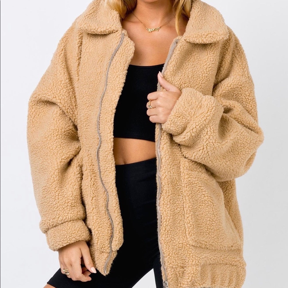 NWT Beige Teddy Coat S/M